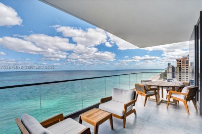 Comprar apartamento no 2000 Ocean 14B