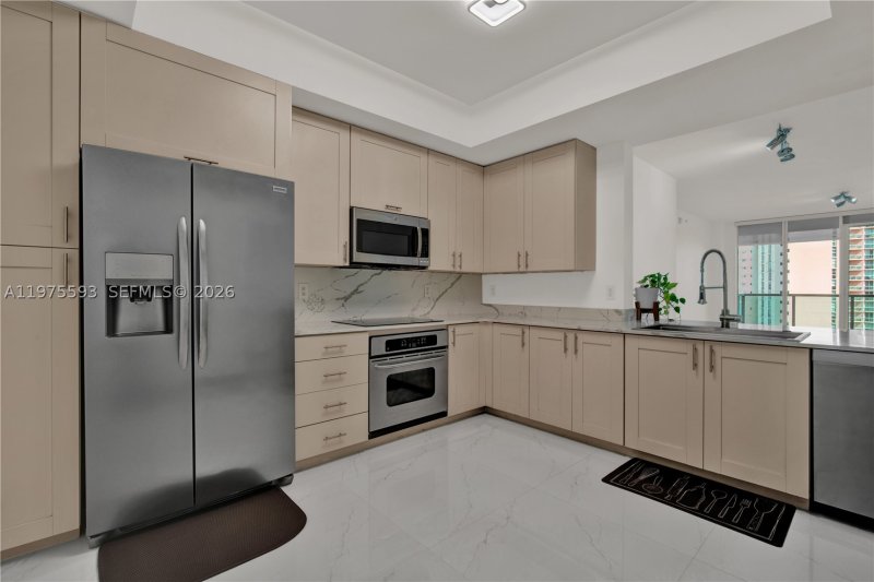Comprar apartamento en Aventura Marina 1108