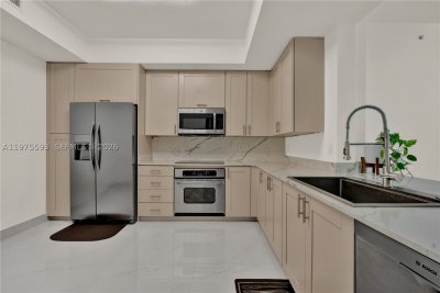 Comprar apartamento en Aventura Marina 1108