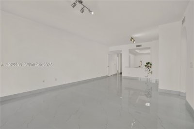 Comprar apartamento en Aventura Marina 1108