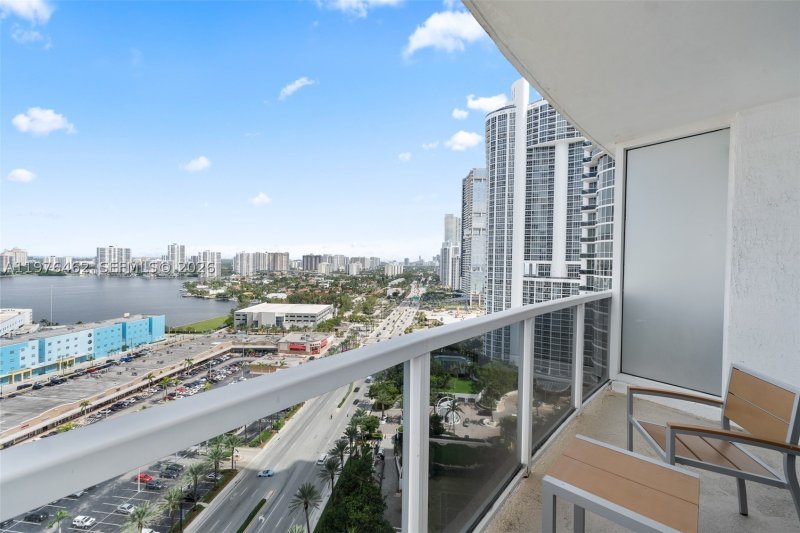 Condo for sale at Trump International Sonesta Beach Resort 2001