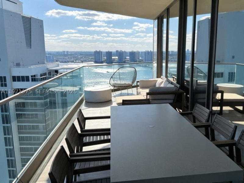 Condo for sale at Residences by Armani / Casa 3004