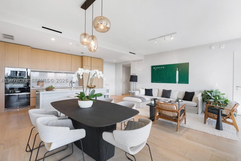 Comprar apartamento en Eighty Seven Park 404