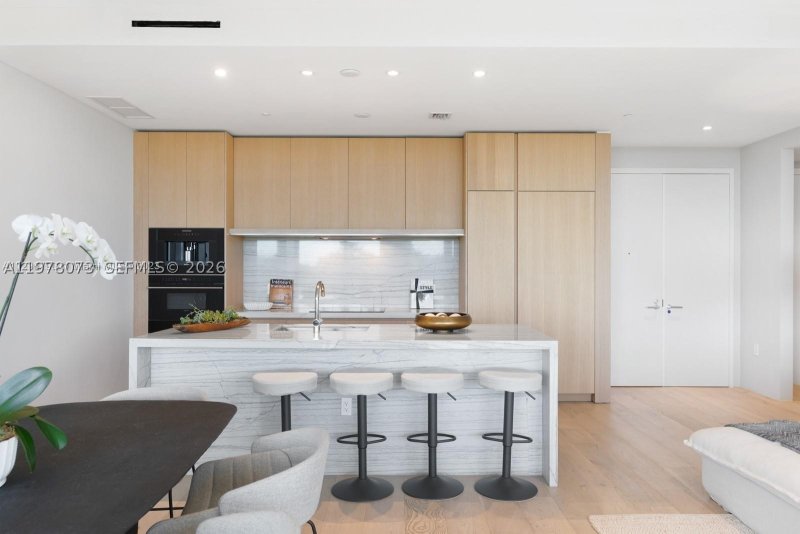 Comprar apartamento en Eighty Seven Park 404