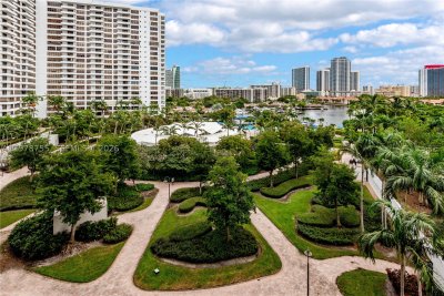 Comprar apartamento en Olympus Towers 612
