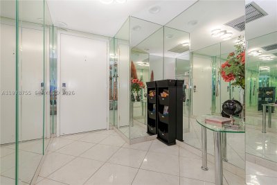 Comprar apartamento en Olympus Towers 612