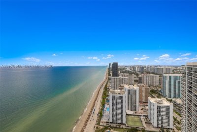 Aluguel de apartamento no Beach Club Two 4502