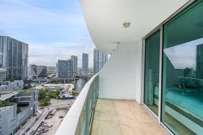 Alquiler de apartamento en Brickell on the River South 1508