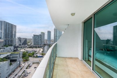 Aluguel de apartamento no Brickell on the River South 1508