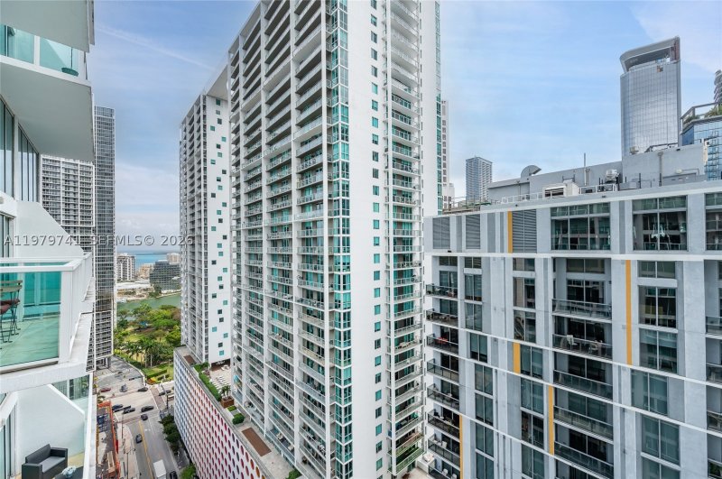 Alquiler de apartamento en Brickell on the River South 1508