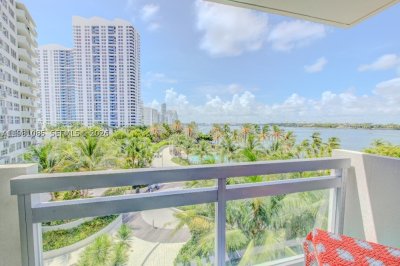 Flamingo Apt #528S