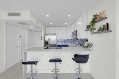 Coronado I Apt #2107