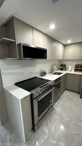 Condo for sale at Waterview 534