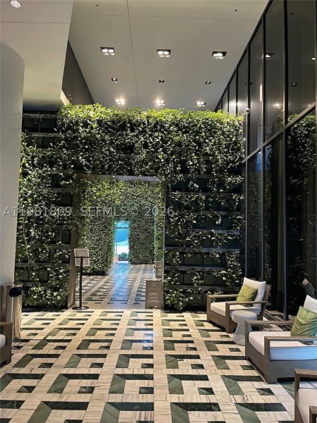 Comprar apartamento en SLS Lux Brickell 1203