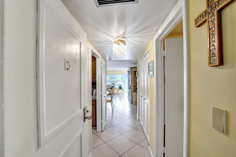 Condo for sale at Playa Del Mar Apt 1804