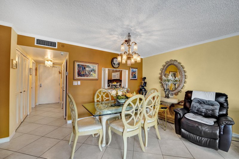 Condo for sale at Playa Del Mar Apt 1804