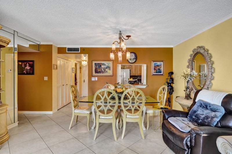 Condo for sale at Playa Del Mar Apt 1804