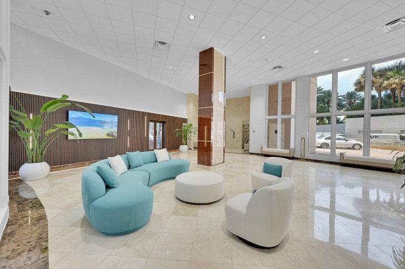 Condo for sale at The Galleon 305