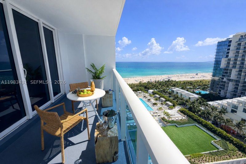 Alquiler de apartamento en Roney Palace 1501
