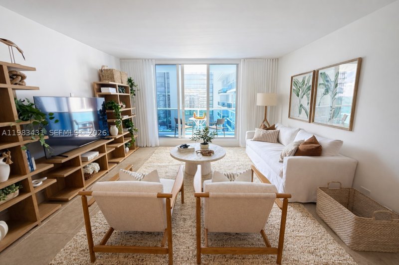 Alquiler de apartamento en Roney Palace 1501