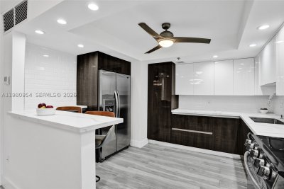 Comprar apartamento en The Summit 1407S