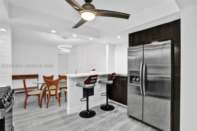 Comprar apartamento en The Summit 1407S