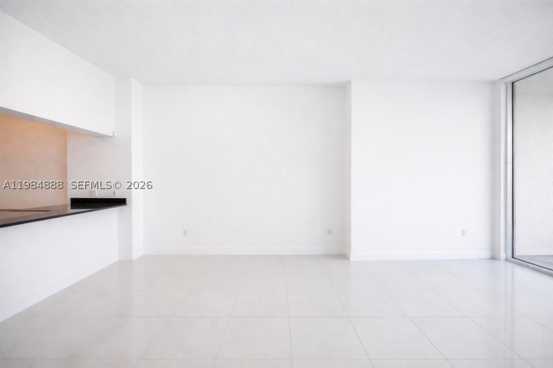Condo for sale at Opera Tower 3811