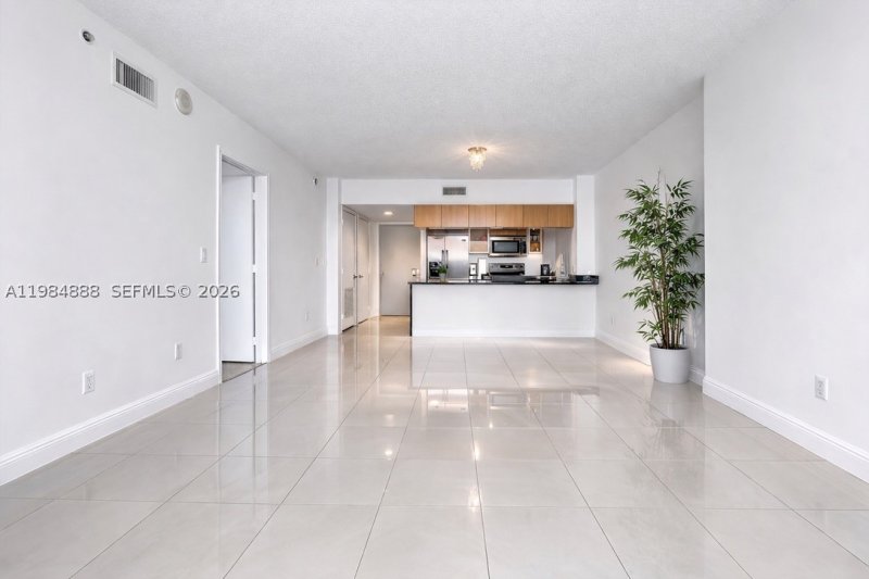 Condo for sale at Opera Tower 3811