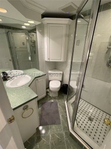 Comprar apartamento en Le Cartier 313