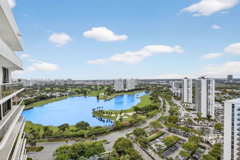 Condo for sale at Hamptons West TS 5