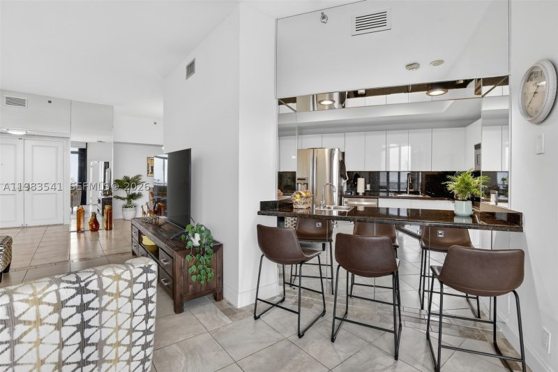 Condo for sale at Hamptons West TS 5