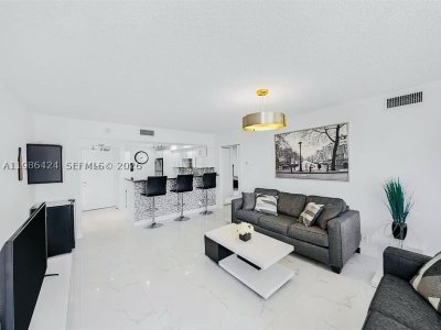 Comprar apartamento en Coronado I 1023