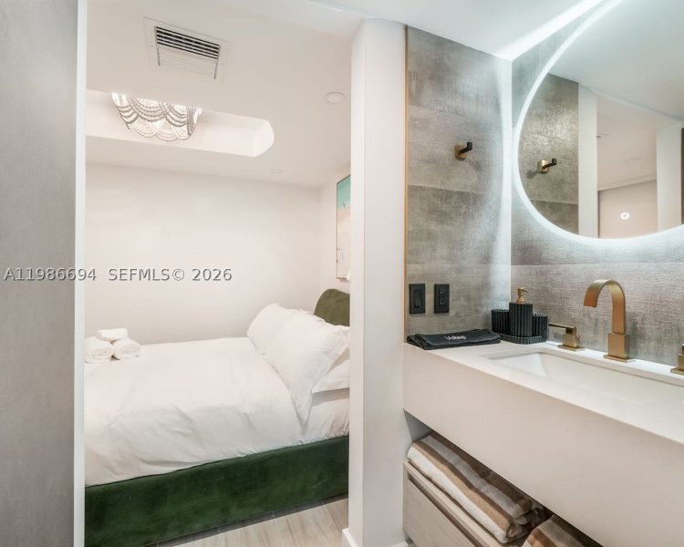 Apartment for rent at The Mercury 202