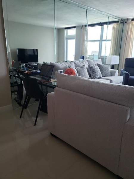 Apartment for rent at Galt Towers 14r