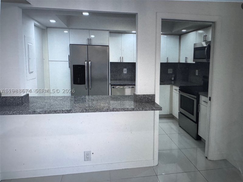Condo for sale at Towers of Quayside 4 609
