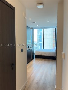 Aluguel de apartamento no E11EVEN Hotel & Residences 3006A