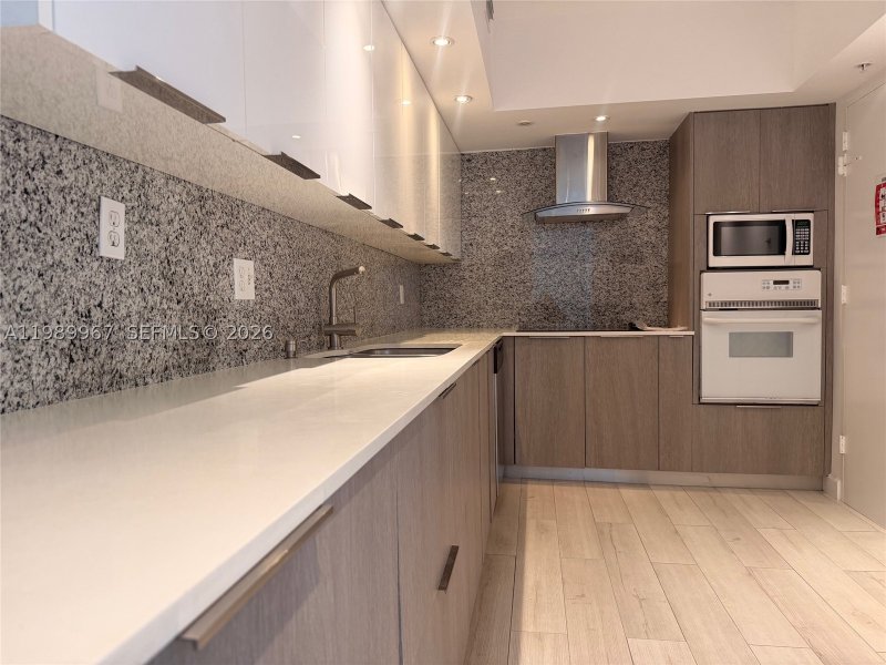 Apartment for rent at Sian Ocean Residences 8H