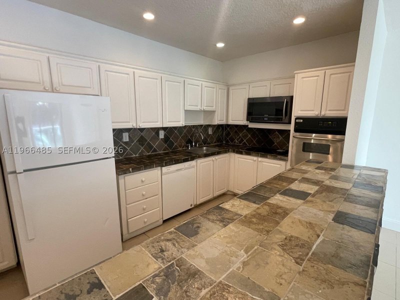 Comprar apartamento no Ocean View 123