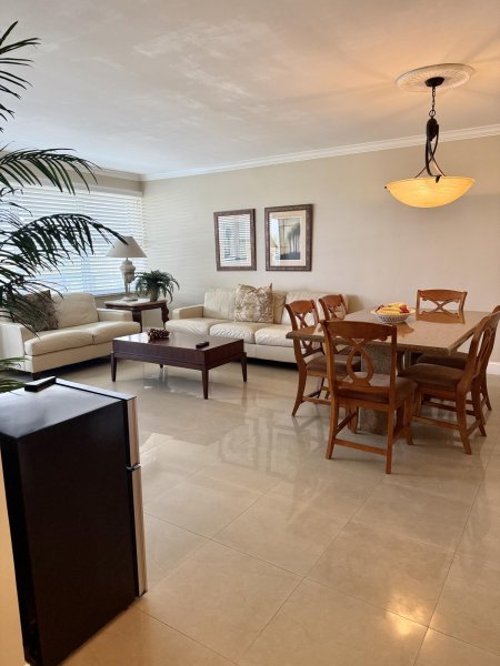 Condo for sale at Coral Ridge Towers East 507