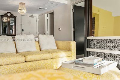 Aluguel de apartamento no 1100 West Condo (Mondrian located) 514