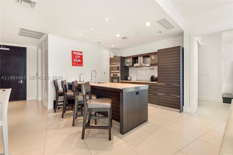 Apartment for rent at Epic Miami 4907