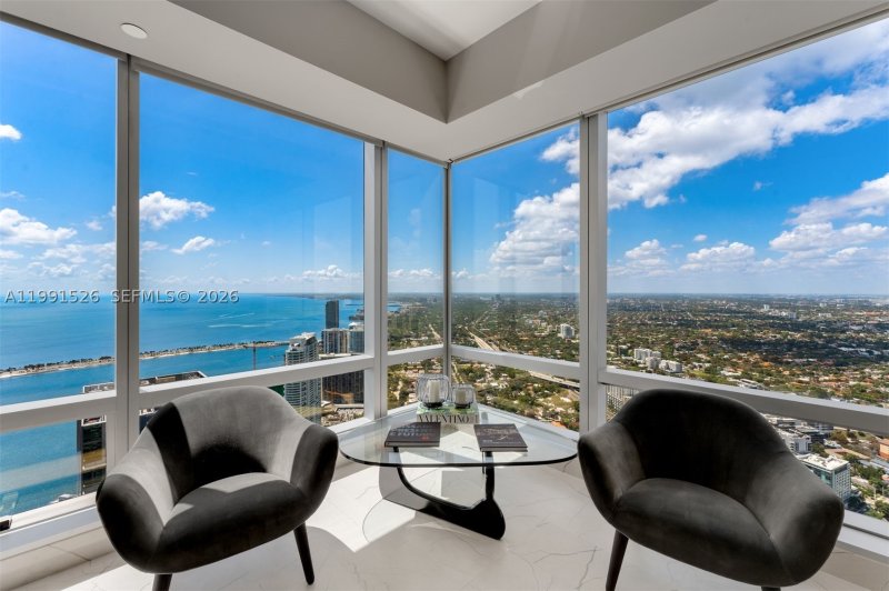 Condo for sale at Four Seasons Millenium Tower I PH2ABCD