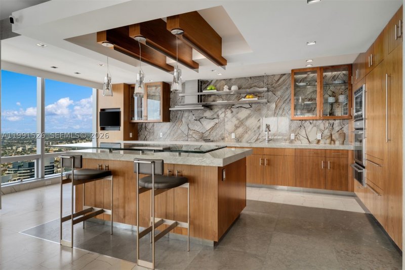 Condo for sale at Four Seasons Millenium Tower I PH2ABCD