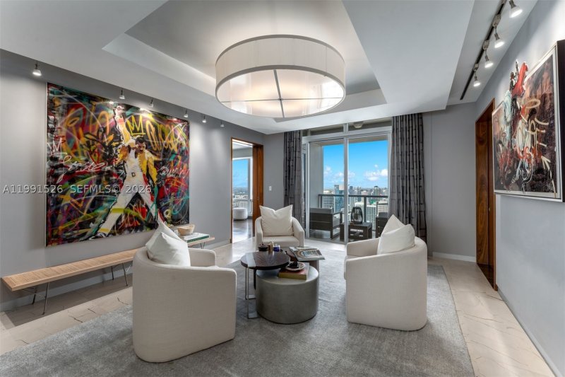 Condo for sale at Four Seasons Millenium Tower I PH2ABCD