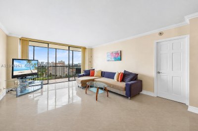Comprar apartamento en Coronado I 2236