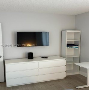 Aluguel de apartamento no Parc Central Aventura 1706