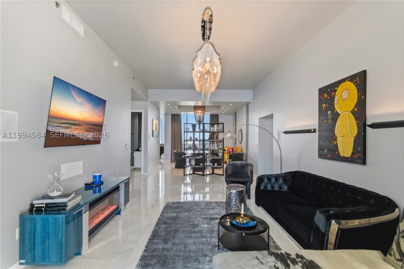 Comprar apartamento no Trump Tower Three 4004