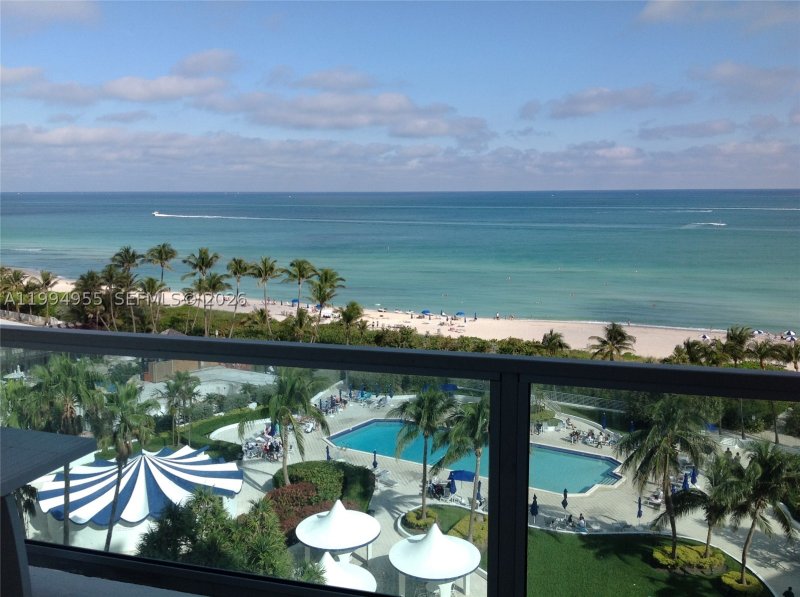Comprar apartamento no Seacoast 5151 1119