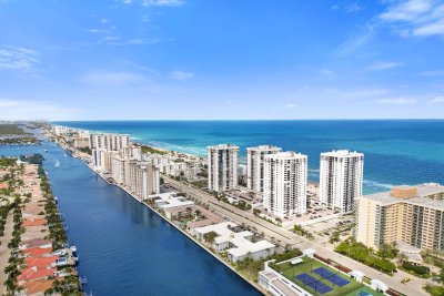 Comprar apartamento en Catania at Quadomain 1408
