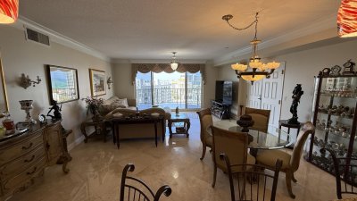 Comprar apartamento en Jackson Tower 1703f